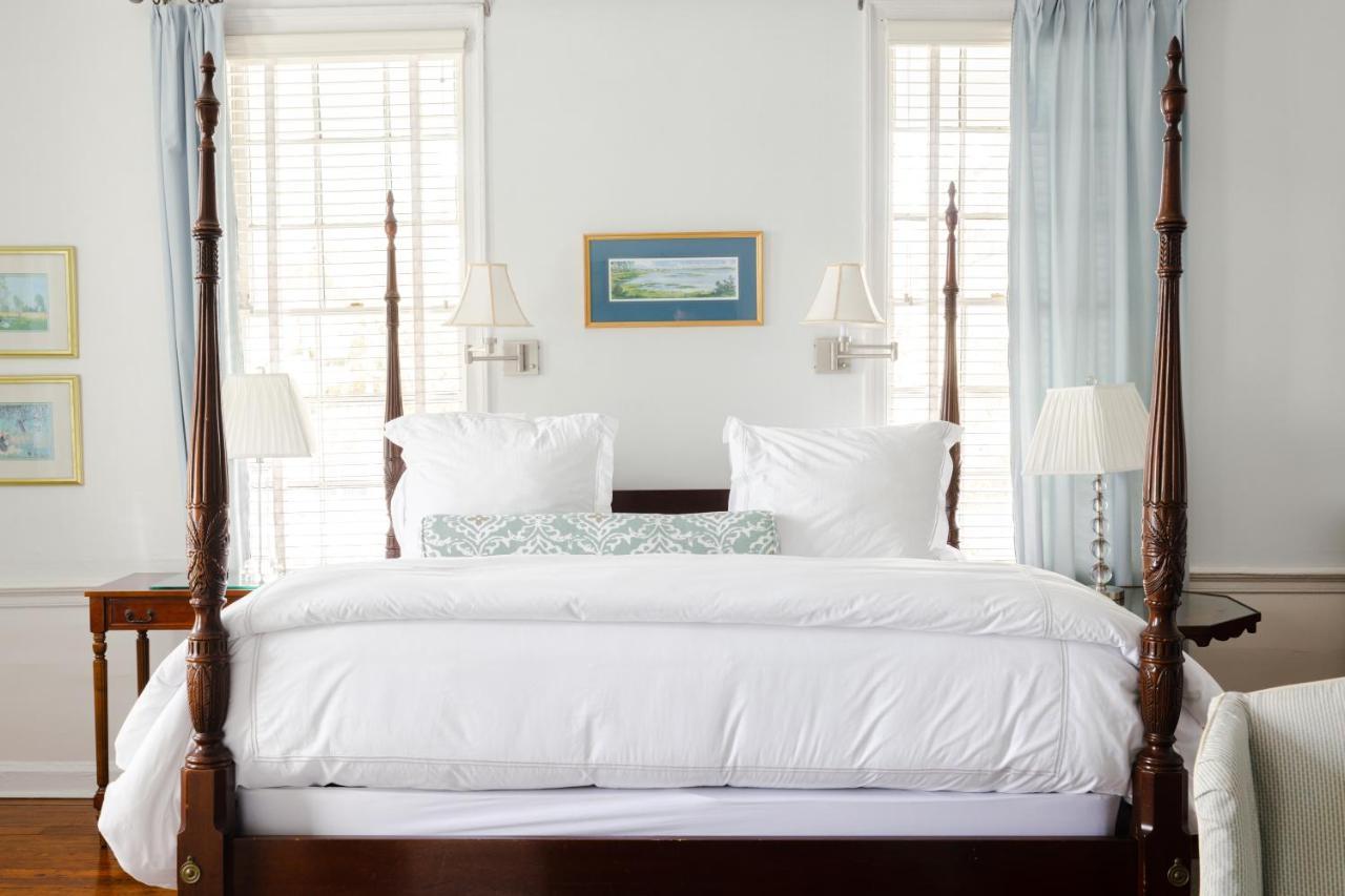ビューフォート Rhett House Bed & Breakfast エクステリア 写真