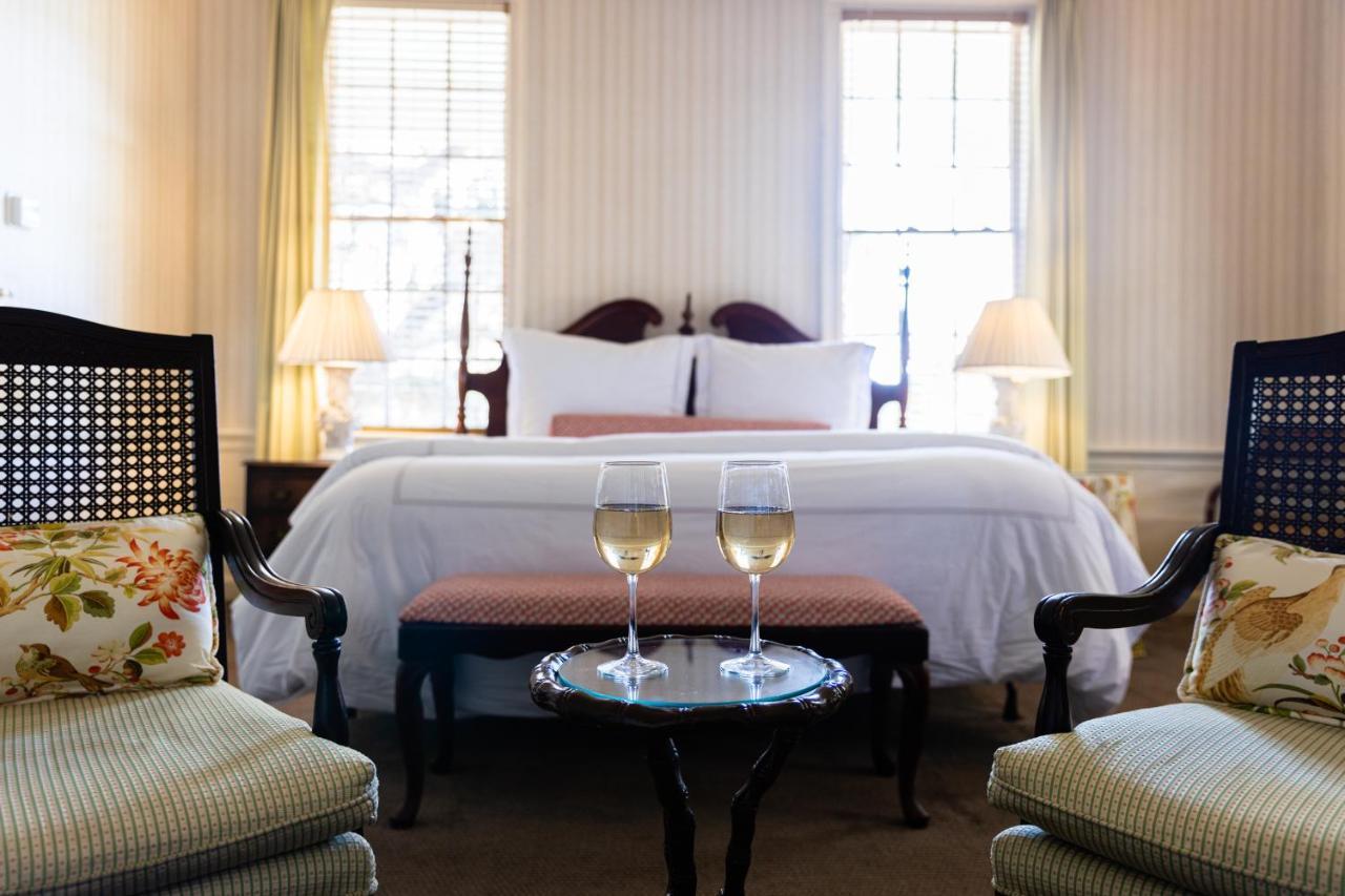 ビューフォート Rhett House Bed & Breakfast エクステリア 写真
