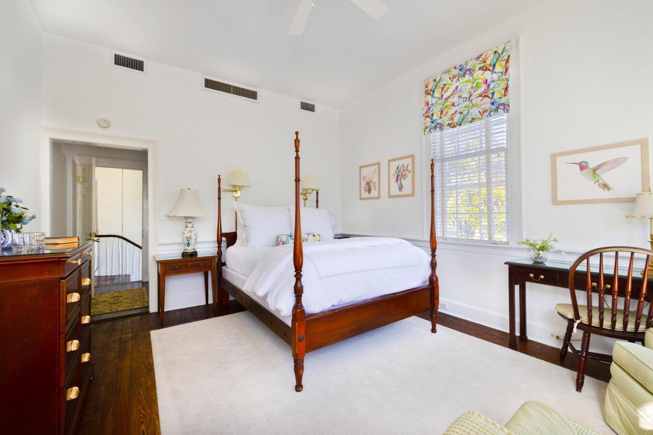 ビューフォート Rhett House Bed & Breakfast エクステリア 写真
