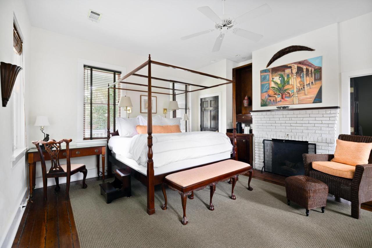 ビューフォート Rhett House Bed & Breakfast エクステリア 写真